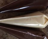 Foto del paso 10 de la receta: A la rica y clásica tarta de 3 chocolates