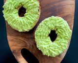 A picture of step 6 of Avocado bagel breakfast.