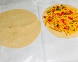A picture of step 3 of Pizza Paratha.