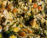 Rozmaringos csirke 🍗 spenótos zöldséges rizs 🍚🥢💕 recept fázis 2 fotója