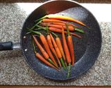 Une image de l'étape 3 de Risotto zéro déchet et carottes Confites.