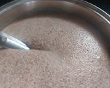 A picture of step 3 of Ragi idli.