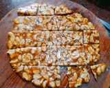 A picture of step 7 of Cashew chikki.