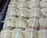 A picture of step 7 of Hot cross buns.