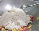 Foto langkah ke 3 dari resep Nasi Goreng Nanas.