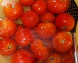 Zöldfűszeres sült paradicsomszósz télire recept fázis 1 fotója