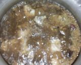 A picture of step 2 of Chicken yakhni pulao.