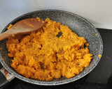 Foto del paso 5 de la receta: Tortilla de boniato y setas