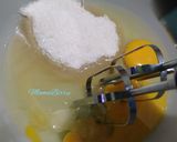 Foto langkah ke 1 dari resep Bolu Kukus Ombre.
