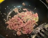 รูปขั้นตอนการทำที่ 2 ของ หมูผัดกิมจิ 🐽🐷🐽