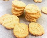 Foto langkah ke 9 dari resep Cookies Putih Telur Keju.