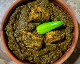 A picture of step 6 of Palak chicken.