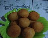 Foto langkah ke 4 dari resep Bola2 ketan isi coklat.