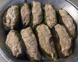Foto del paso 4 de la receta: Chiles rellenos de atún y queso crema🌹