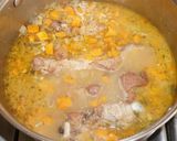 Foto del paso 4 de la receta: Sopa de porotos tórtola con costillas de cerdo