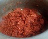 A picture of step 2 of Gajjar ka halwa.