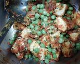 A picture of step 5 of Matar Paneer Masala.