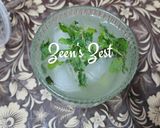 A picture of step 2 of Kiwi Mocktail.