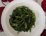 Foto langkah ke 4 dari resep Plencing Kangkung Khas Lombok.