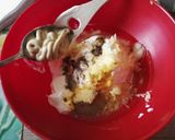 Fokhagymás, tejfölös csirkecombok sajttal sütve recept fázis 1 fotója