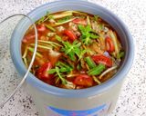 Hình bước làm 4 của món Lẩu GÀ chua cay