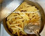 A picture of step 6 of Cheesy Béchamel Sauce Penne Pasta.