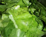 A picture of step 1 of Aate ka Palak Saloni.