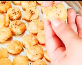 सूजी बटन(Suji button recipe in hindi) रेसिपी चरण 4 फोटो