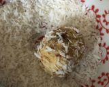 A picture of step 3 of Passion fruit energy balls - vegan.