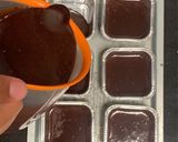 Foto langkah ke 3 dari resep Brownies Kukus Coklat Lumer.