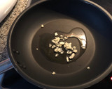 Foto del paso 1 de la receta: Sopa de ajo