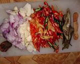 Foto langkah ke 3 dari resep Kering tempe tahu basah with kerang.