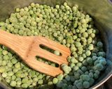 Zöldborsó krémleves recept fázis 1 fotója