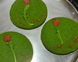 A picture of step 5 of Spinach Rava Uttapam.