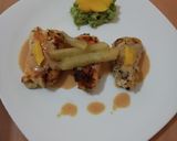 Foto del paso 7 de la receta: Pechuga de pollo rellena, bañada en crema de queso con chipotle