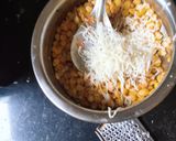 चीज़ मसाला कॉर्न(cheese masala corn recipe in hindi) रेसिपी चरण 3 फोटो