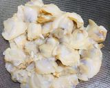 Hình bước làm 1 của món Canh Chua Nghêu