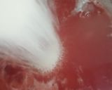 A picture of step 3 of Falsa ice lollies.