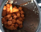 Foto del paso 2 de la receta: Crema de zanahoria con Almendras en thermomix - cena para bebés