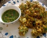 मेंथी के पकौड़े (Methi ke pakode recipe in Hindi) रेसिपी चरण 4 फोटो