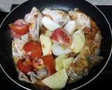 รูปขั้นตอนการทำที่ 2 ของ แกงไก่ผัดแห้ง