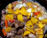 รูปขั้นตอนการทำที่ 3 ของ ตับไก่ผัดสับปะรด