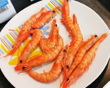 Foto del paso 2 de la receta: Ensaladilla de Merluza y Gamba  blanca de Huelva