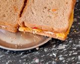 A picture of step 3 of Cheesy Egg Sandwich.