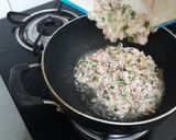A picture of step 5 of Suji handvo.