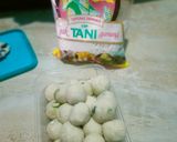 Foto langkah ke 3 dari resep Cilok Bumbu Kacang.