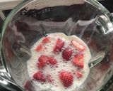 Foto del paso 2 de la receta: Batido de fresa 🍨🍓