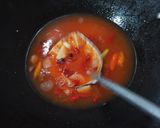 Foto langkah ke 4 dari resep Ikan Saos Asam Pedas.