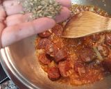 Foto del paso 3 de la receta: Garbanzos con chorizo Español