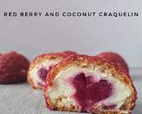 Foto langkah ke 10 dari resep Red Berry and Coconut Cream Puffs (Choux Au Craquelin).